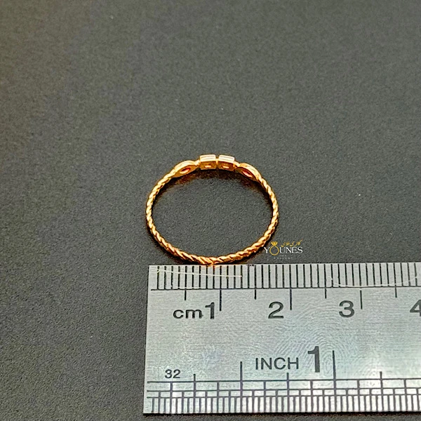 انگشتر مینیمال نگین قرمز سفید بیضی طلا